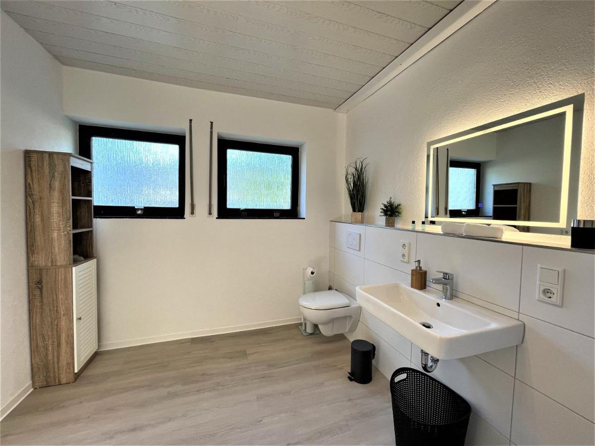 Traumaussicht Kamin Balkon Burgblick 65 Zoll Tv Netflix Sky Joyn Lindenplatz Daire Bullay Dış mekan fotoğraf
