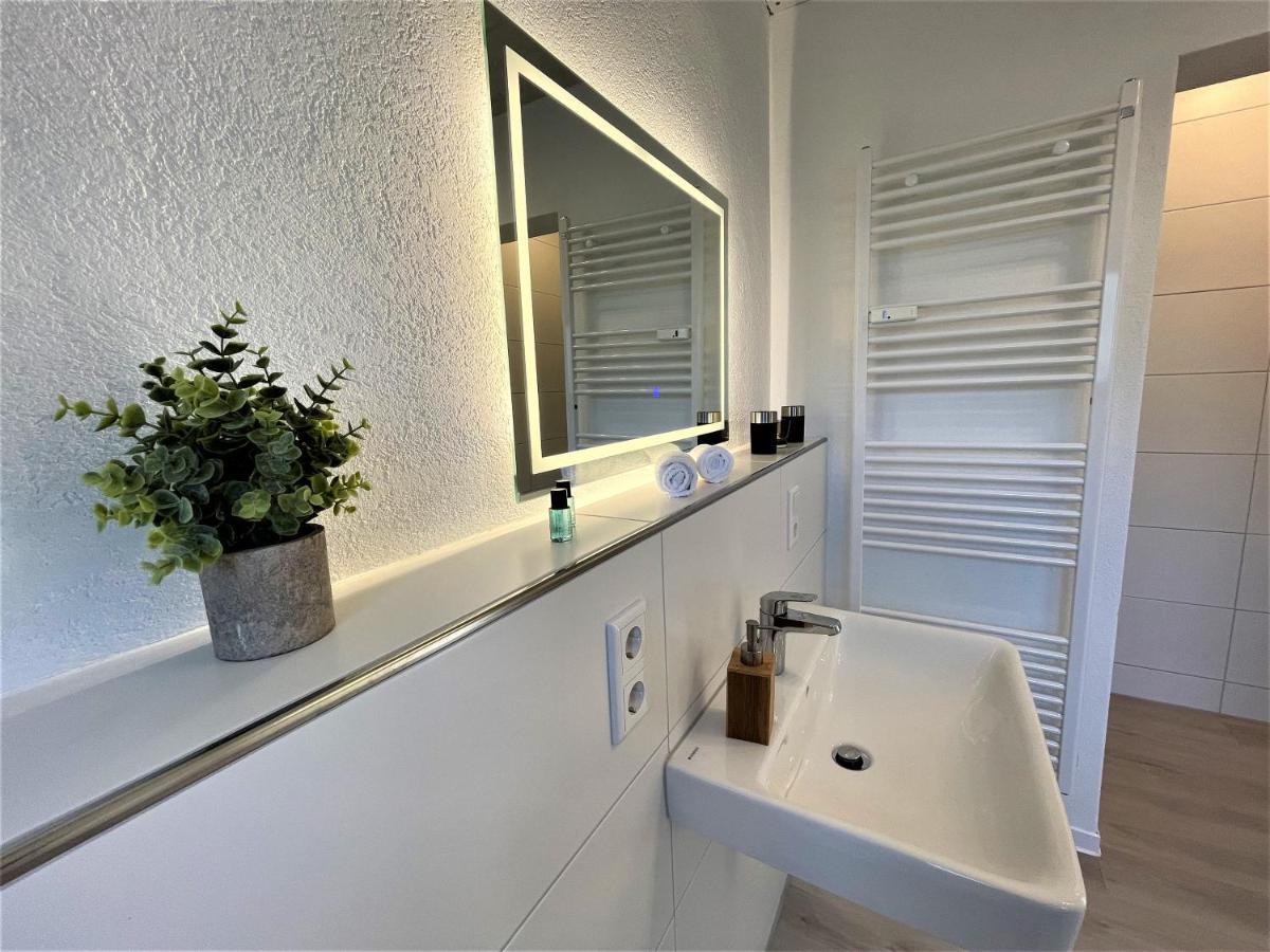 Traumaussicht Kamin Balkon Burgblick 65 Zoll Tv Netflix Sky Joyn Lindenplatz Daire Bullay Dış mekan fotoğraf